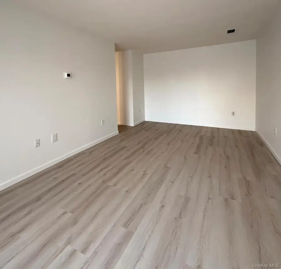 2202 Mulberry Court, Poughkeepsie, NY 12603 - Image #3