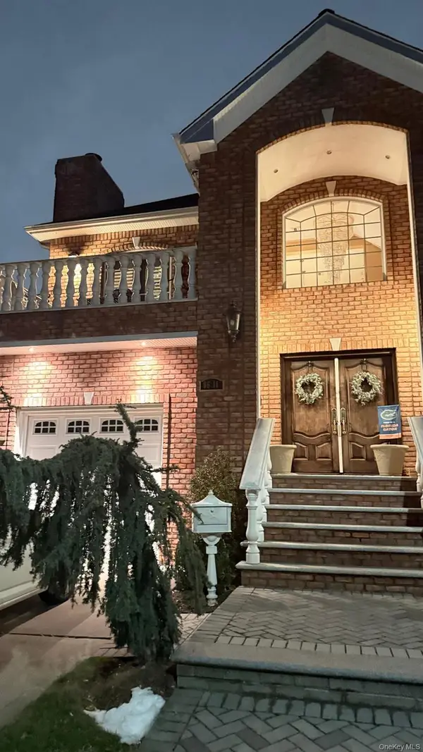 8611 165th Avenue, Howard Beach, NY 11414