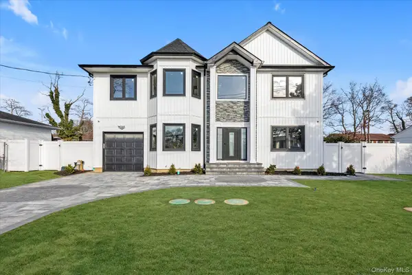 47 Tell Avenue, Deer Park, NY 11729