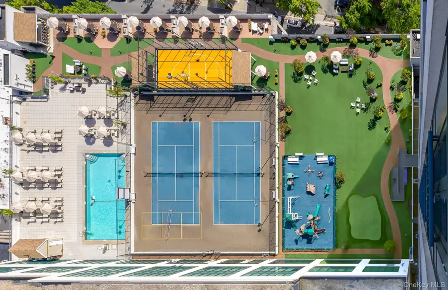 25 City Place #10C, White Plains, NY 10601 - Image #3