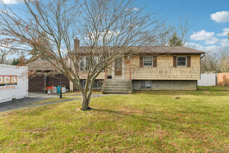 44 Nadine Lane, Port Jefferson Station, NY 11776 - Image #2