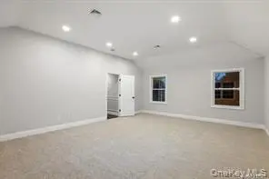 11 Evelyn Court, Syosset, NY 11791 - Image #3