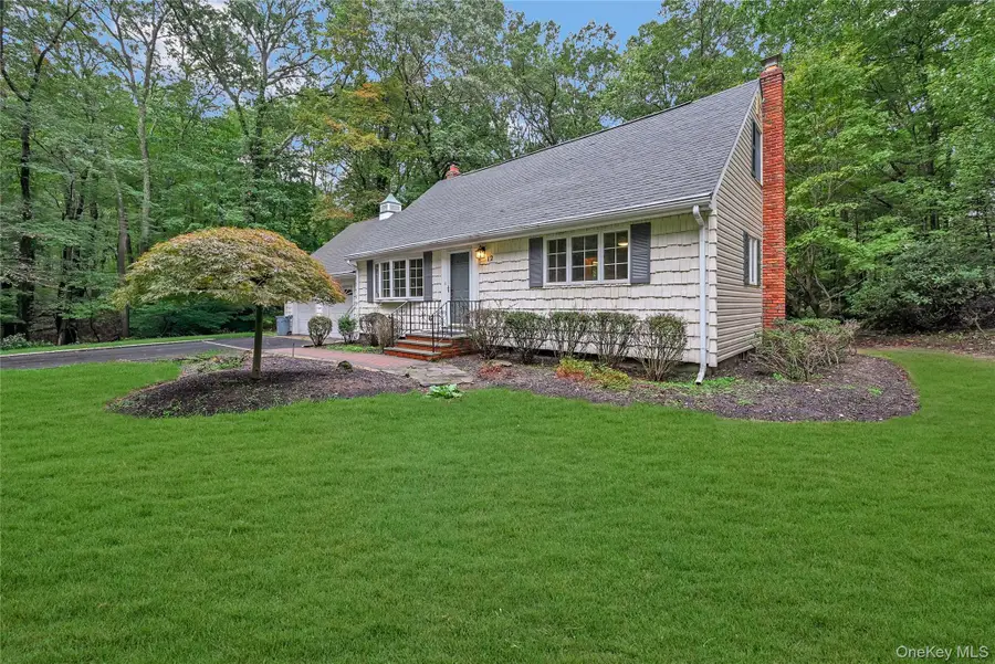 12 Valley Circle, Miller Place, NY 11764 - Image #3