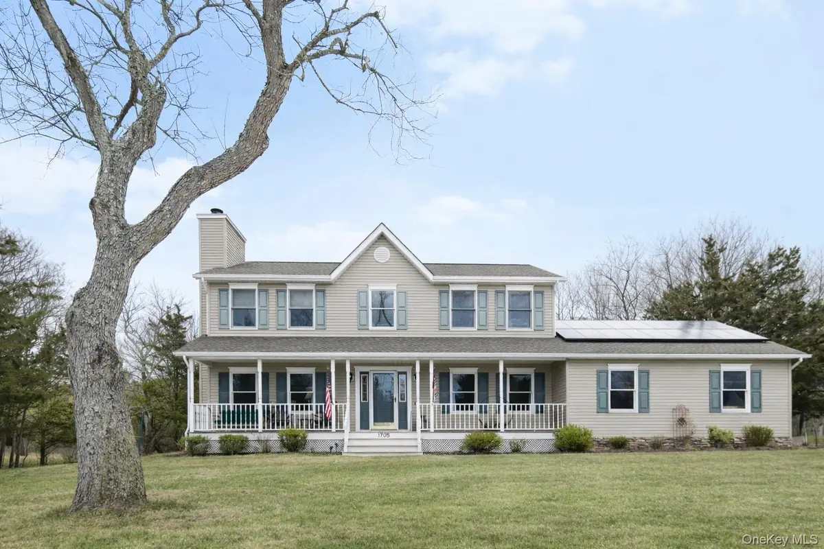 1705 Kerwin Boulevard, Greenport, NY 11944 - Image #1