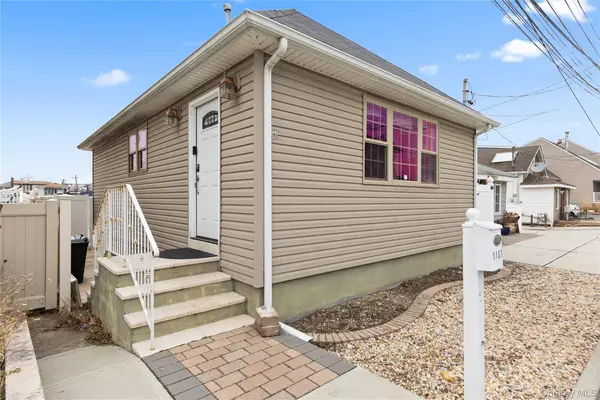 1137 Washington Place, Baldwin, NY 11510