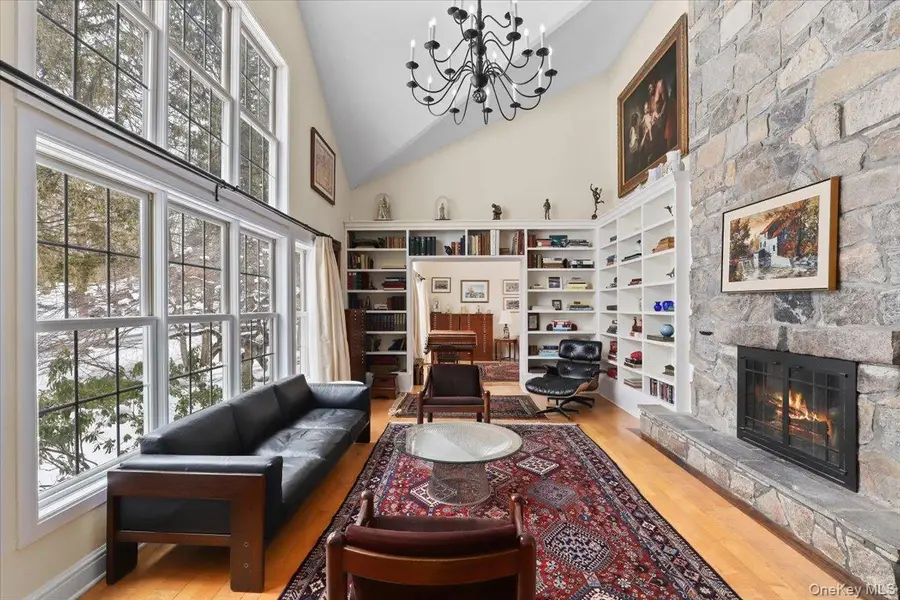 28 Cradle Rock Road, Pound Ridge, NY 10576 - #3