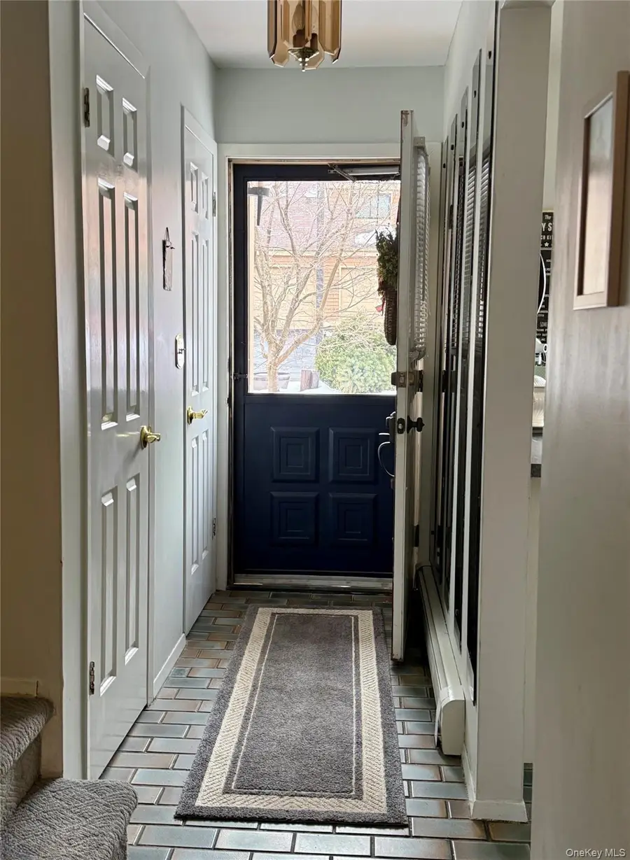 120 Brush Hollow Crescent, Rye Brook, NY 10573 - Image #2