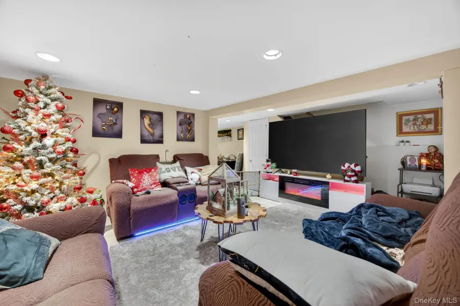 121-44 6th Avenue, College Point, NY 11356 - Image #3