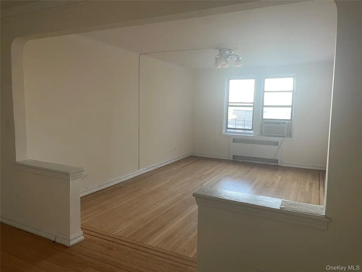 118-14 83rd Avenue #3G, Kew Gardens, NY 11415 - Image #1