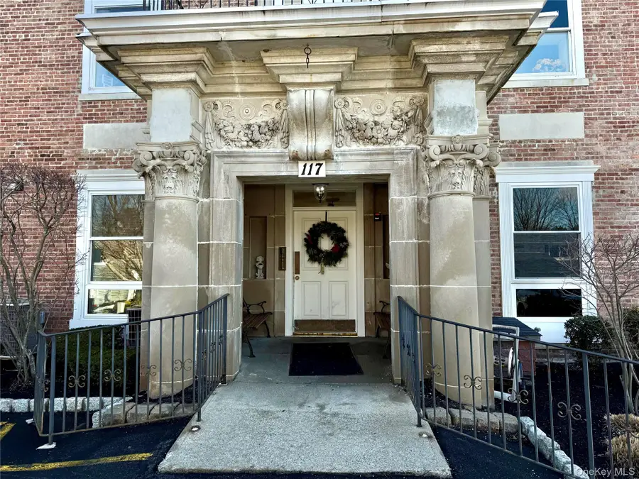 117 Sandpiper Lane #1B, New Windsor, NY 12553 - Image #2