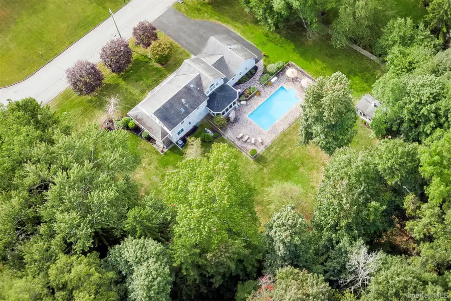 12 Canterbury Lane, Suffern, NY 10901 - #2