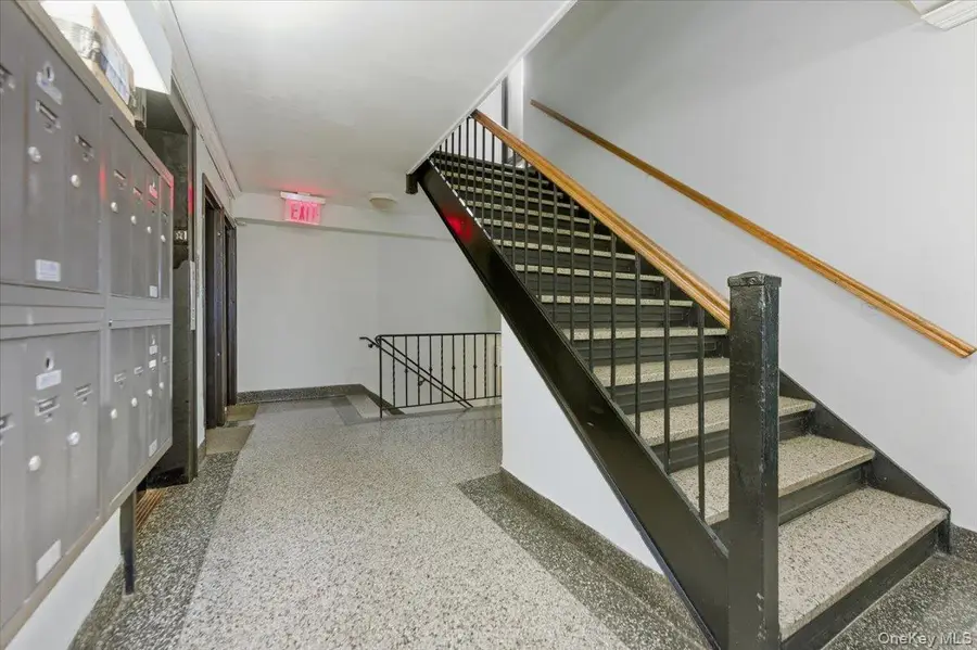 5645 Netherland Avenue #2F, Bronx, NY 10471 - #3