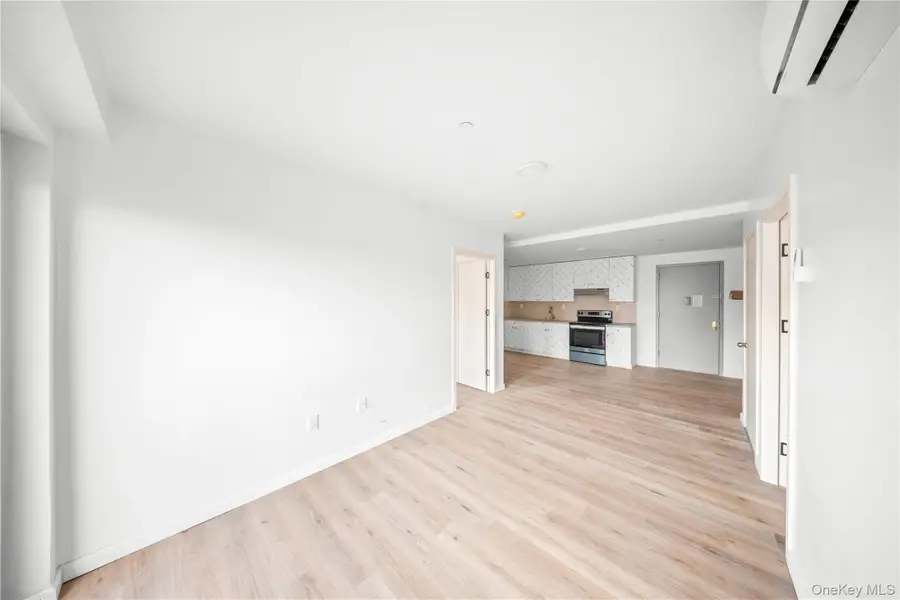 70-40 45 Avenue #7G, Elmhurst, NY 11373 - Image #3