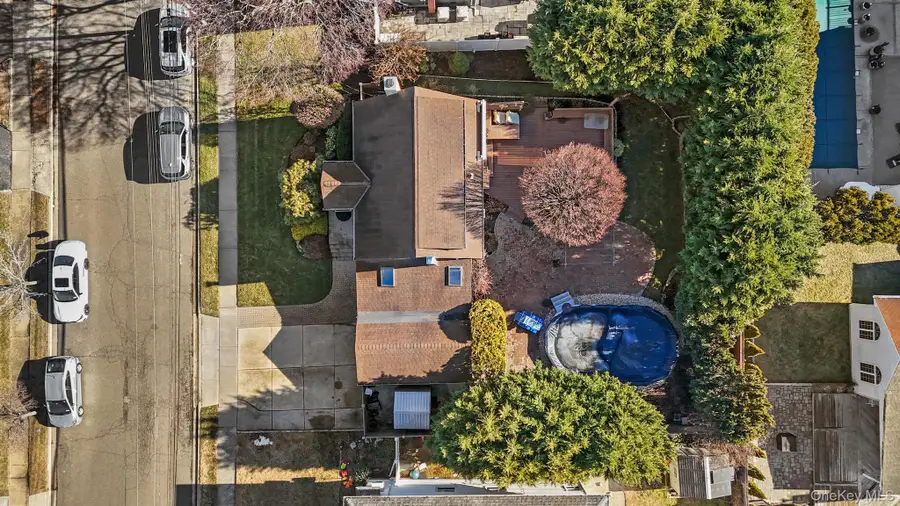 264 N Delaware Avenue, Massapequa, NY 11758 - Image #3