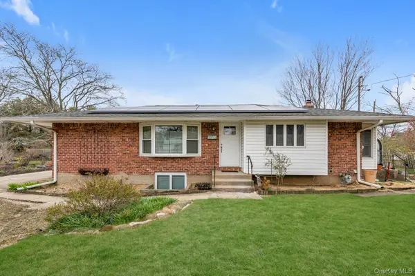 1521 Pine Acres Boulevard, Bay Shore, NY 11706