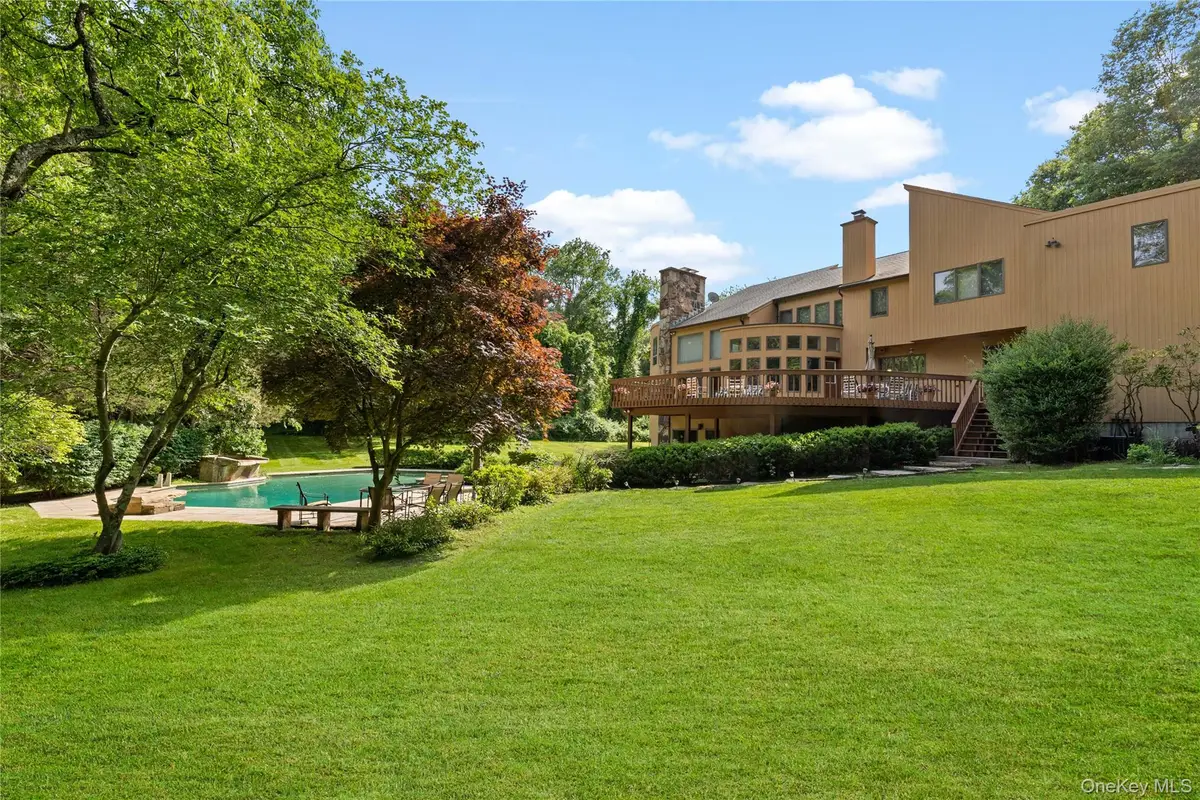 29 Captain Theale Road, Bedford, NY 10506 - #1