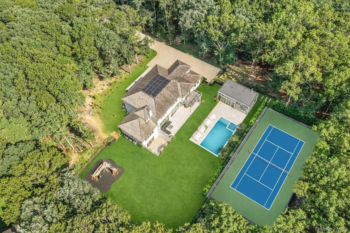 1552 Deerfield Road, Water Mill, NY 11976 - #1