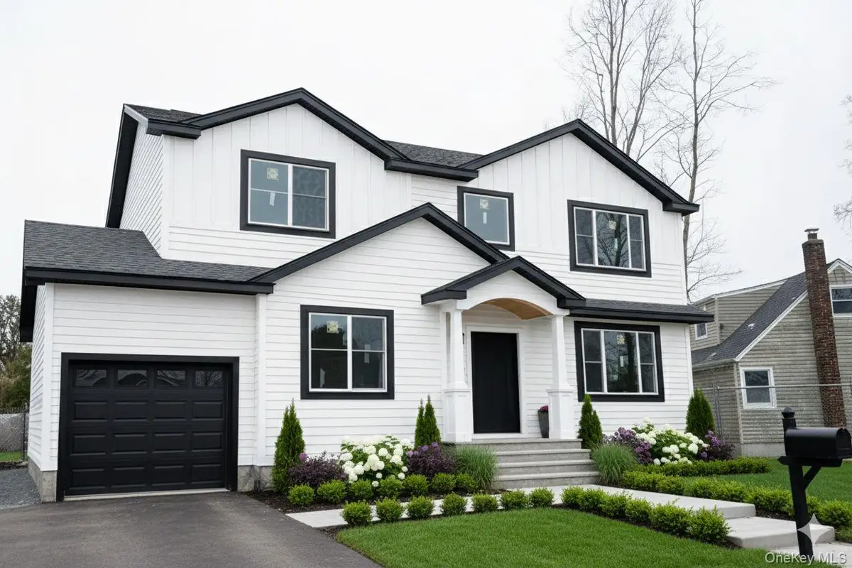 3 Bentley Road, Plainview, NY 11803 - Image #1