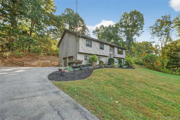 51 Dogwood Trail, Lagrangeville, NY 12540