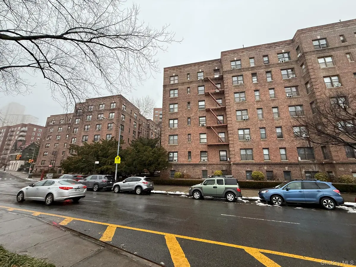 3015 Riverdale Avenue #5A, Bronx, NY 10463 - Image #1