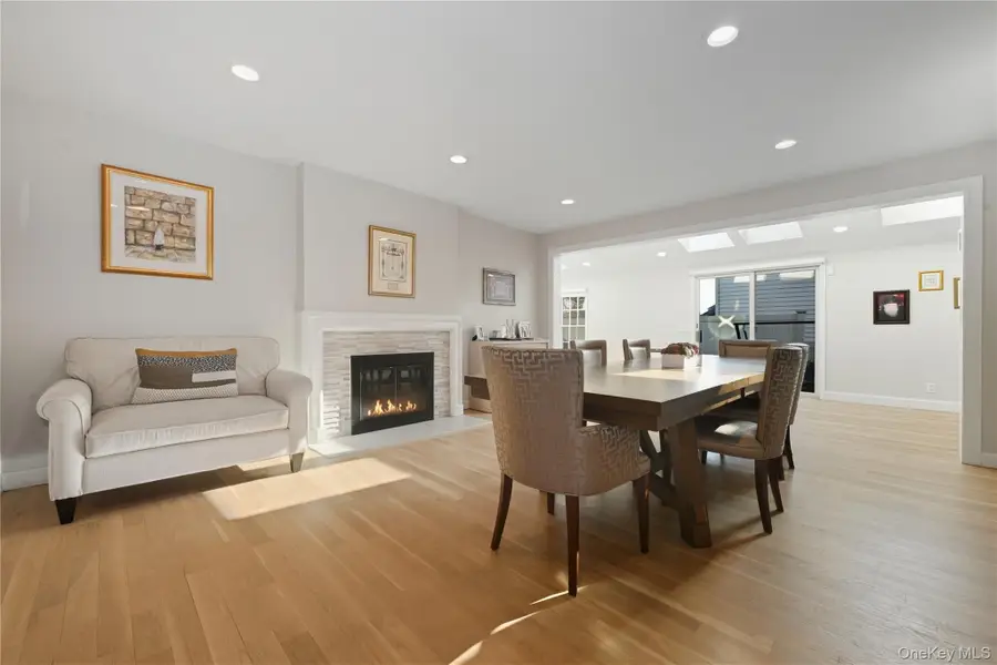 8 Burton Avenue, Woodmere, NY 11598 - #3