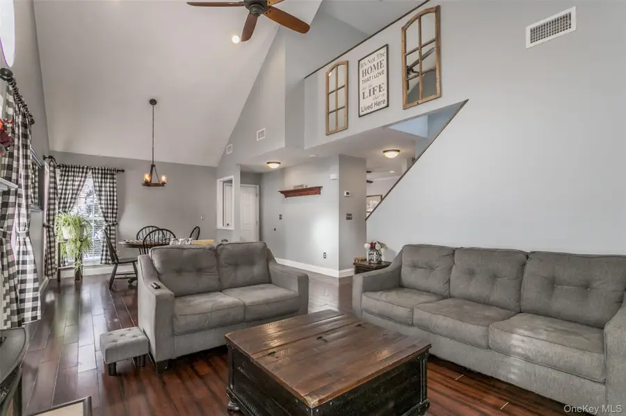 49 Olde Wagon Road, Warwick, NY 10990 - Image #2