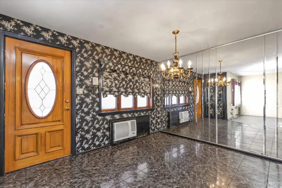 621 Avenue Y, Brooklyn, NY 11235 - Image #2