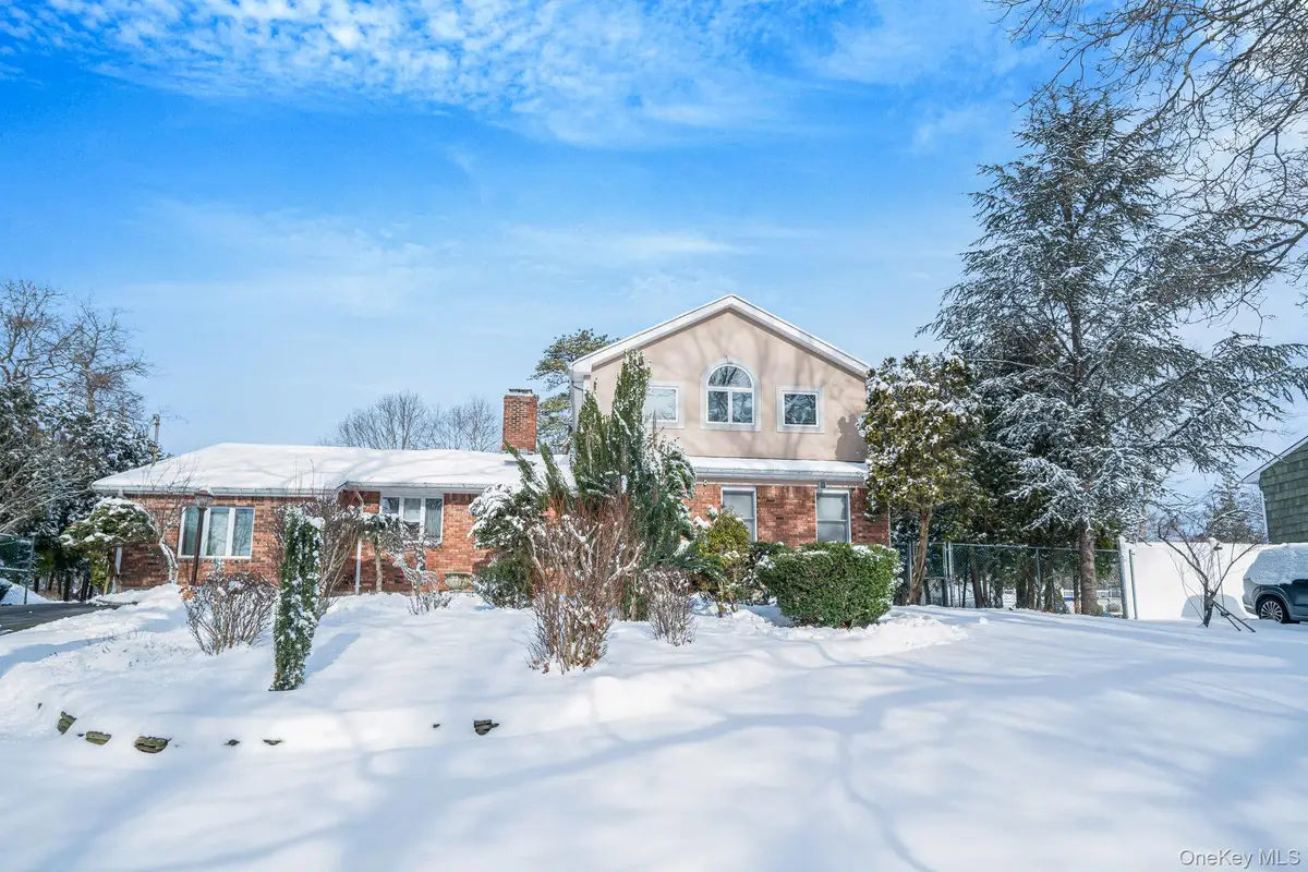 3 Huron Road, Shirley, NY 11967 - Image #1