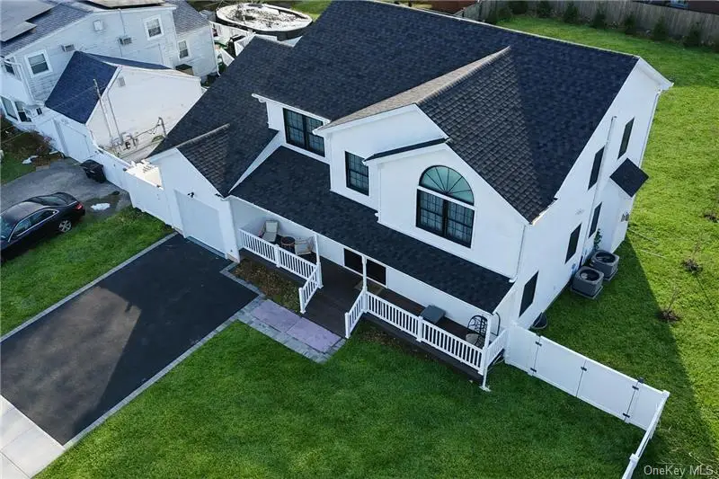 551 Grand Avenue, Lindenhurst, NY 11757 - #1