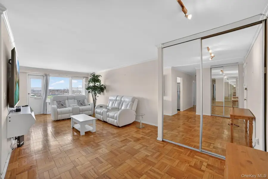 1853 Central Park Avenue #16A, Yonkers, NY 10710 - Image #3