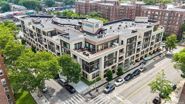 64-05 Yellowstone Boulevard #409, Forest Hills, NY 11375