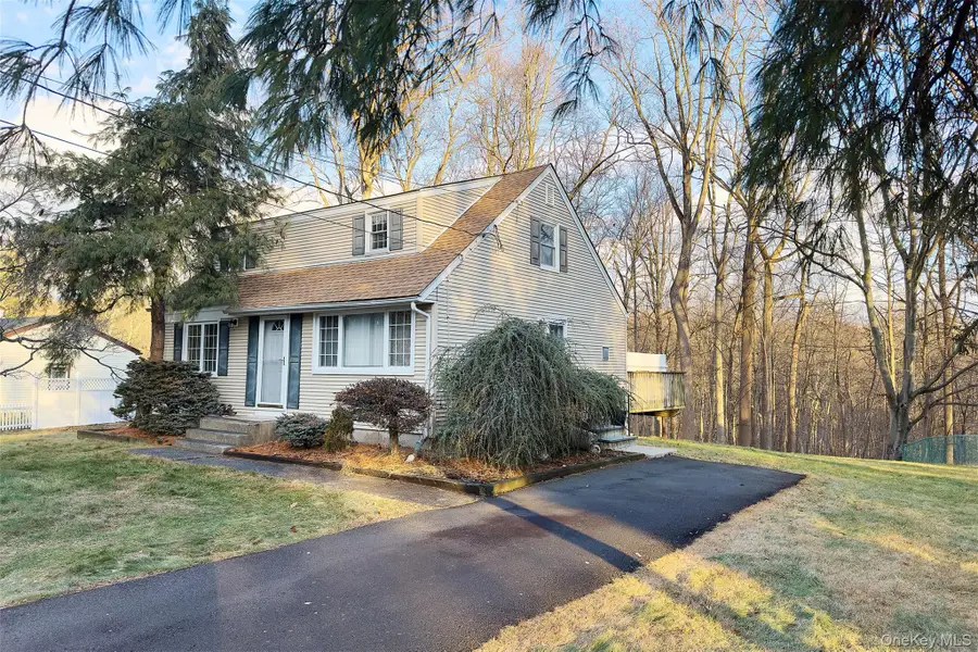 70 Buchanan Street, Pearl River, NY 10965 - Image #2