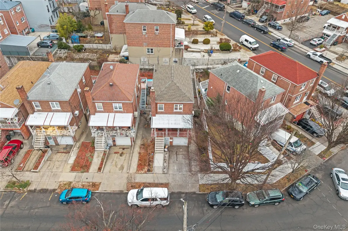 2004 Bogart Avenue, Bronx, NY 10462 - Image #1