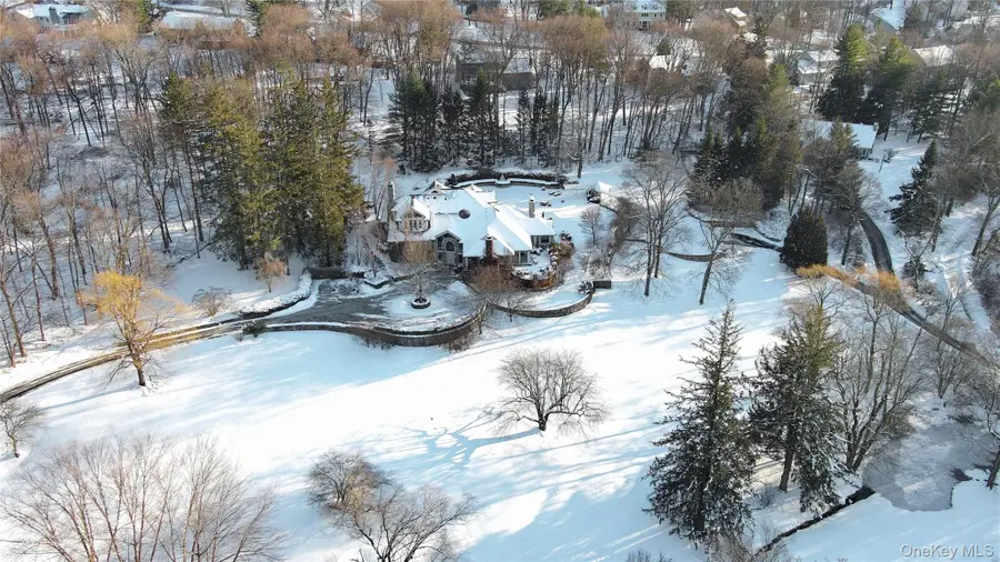 150 Old Farm Road N, Chappaqua, NY 10514 - #2