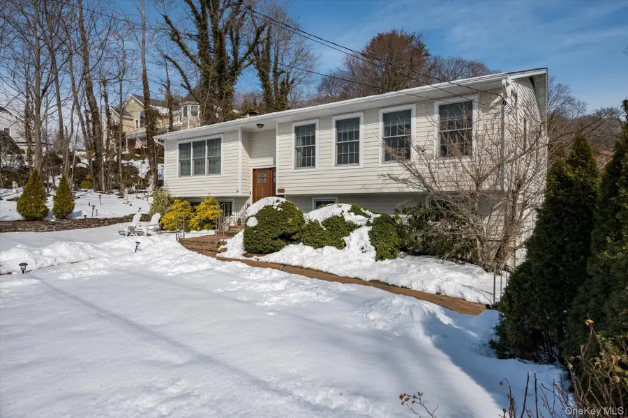 244 Woodbine Avenue, Northport, NY 11768 - #3