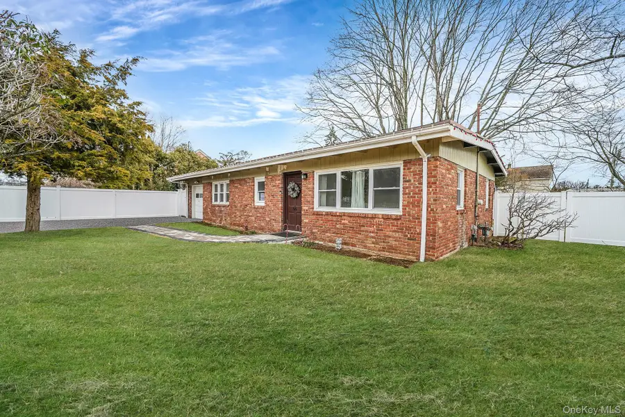 66 W 10th Street, Huntington Station, NY 11746 - #3