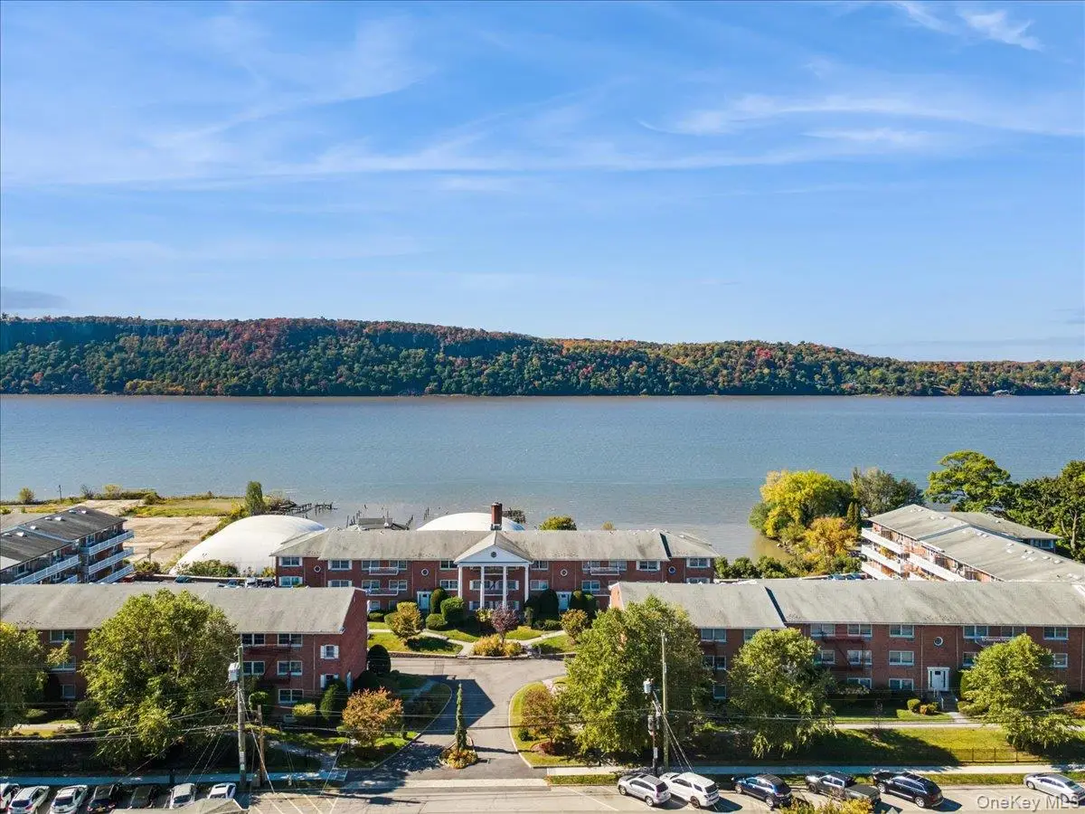 49 Maple Avenue #3A, Hastings On Hudson, NY 10706 - Image #1