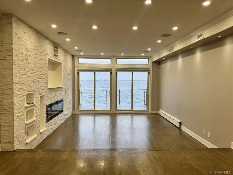 820 Dean Avenue, Bronx, NY 10465 - Image #2