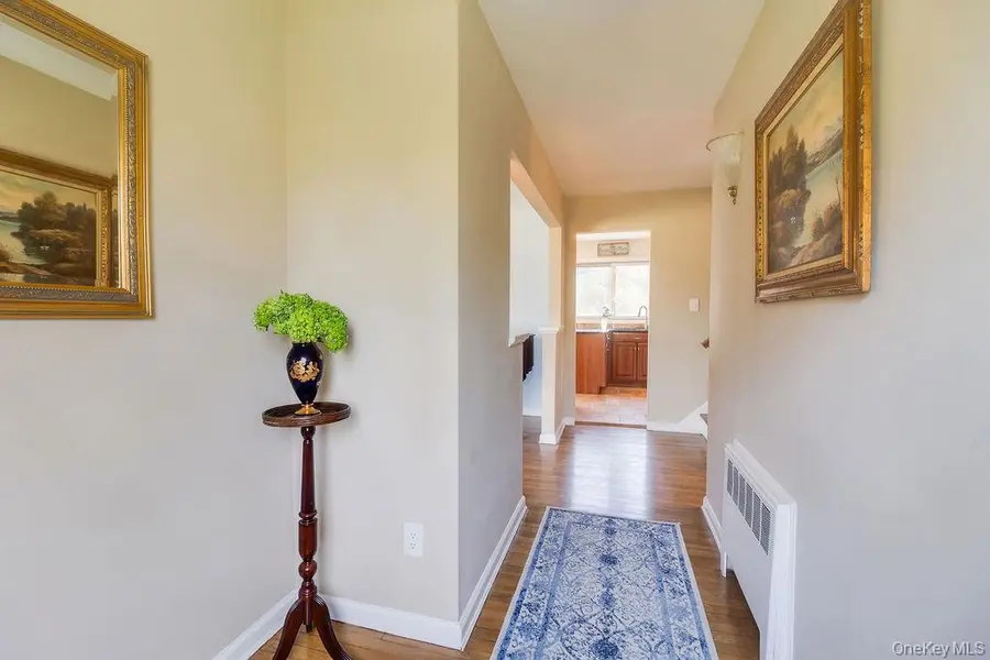 4 Conscience Bay Road, Setauket, NY 11733 - Image #2