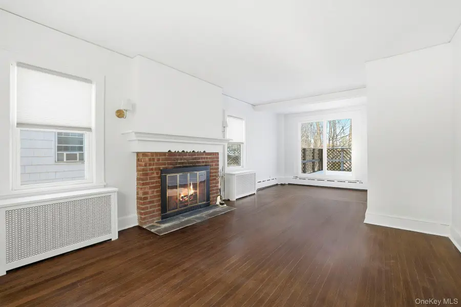 7 Jane Street, Hartsdale, NY 10530 - #3