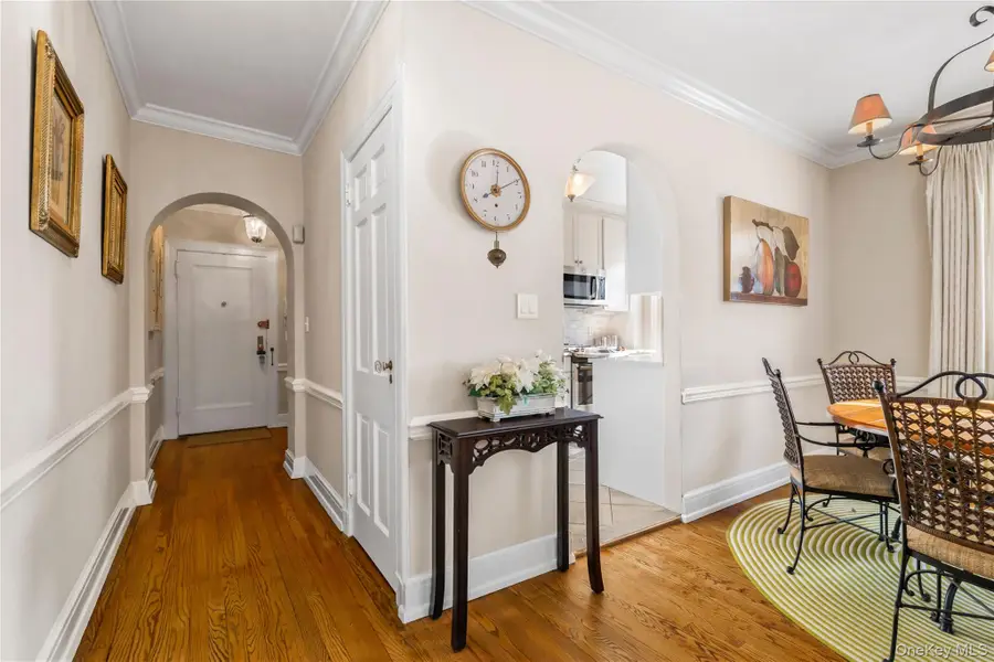 10 Brooklands #5F, Bronxville, NY 10708 - Image #2
