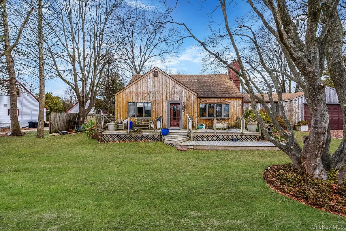 1432 Gardiner Drive, Bay Shore, NY 11706 - #1