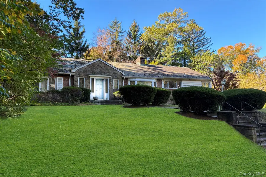 66 Deepdale Drive, Great Neck, NY 11021 - Image #2