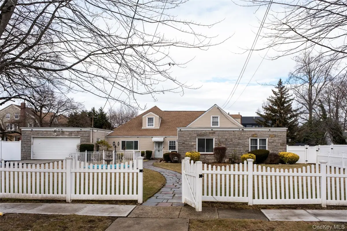 24 Whaley Street, Freeport, NY 11520 - #1