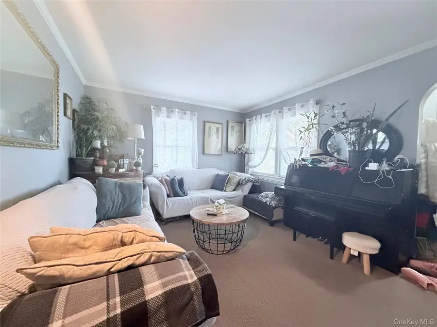 272 Jefferson Avenue, Franklin Square, NY 11010 - Image #3