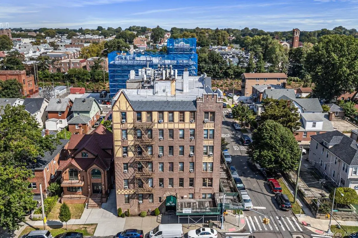 155-17 Sanford Ave #E, Flushing, NY 11355 - #1