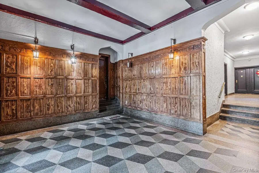 155-17 Sanford Ave #E, Flushing, NY 11355 - #2