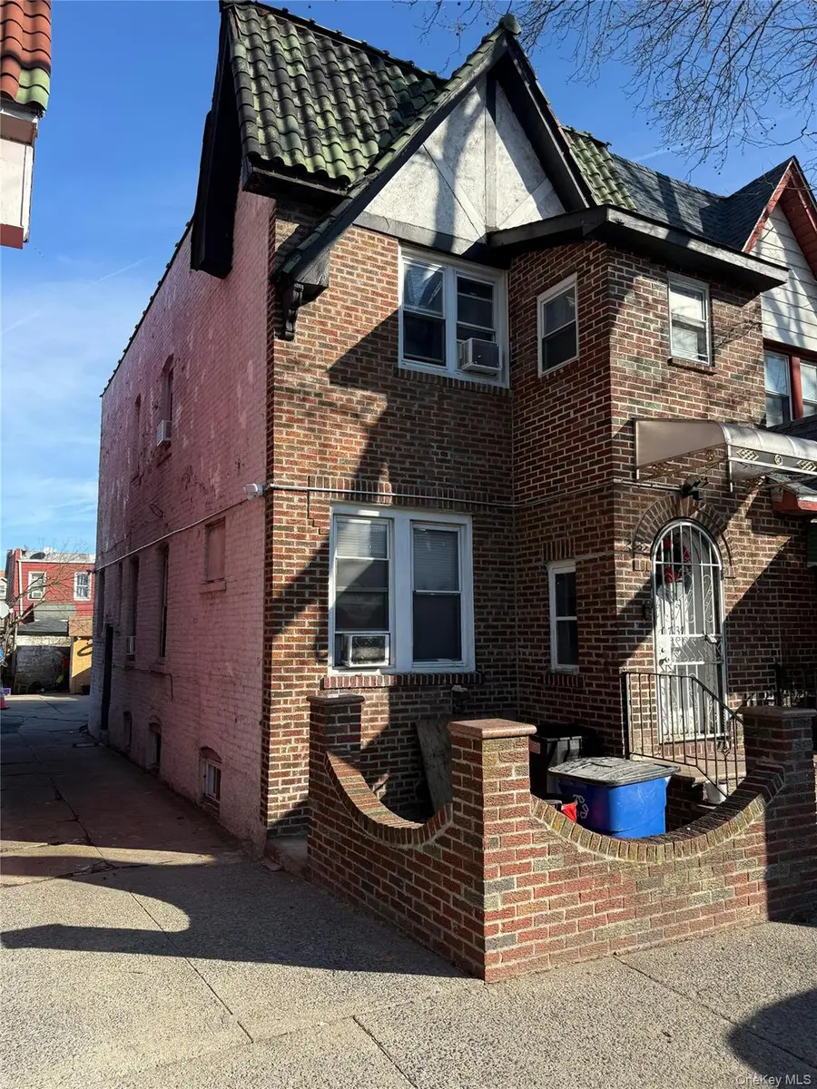 10737 Van Wyck Expressway, Jamaica, NY 11435 - #3