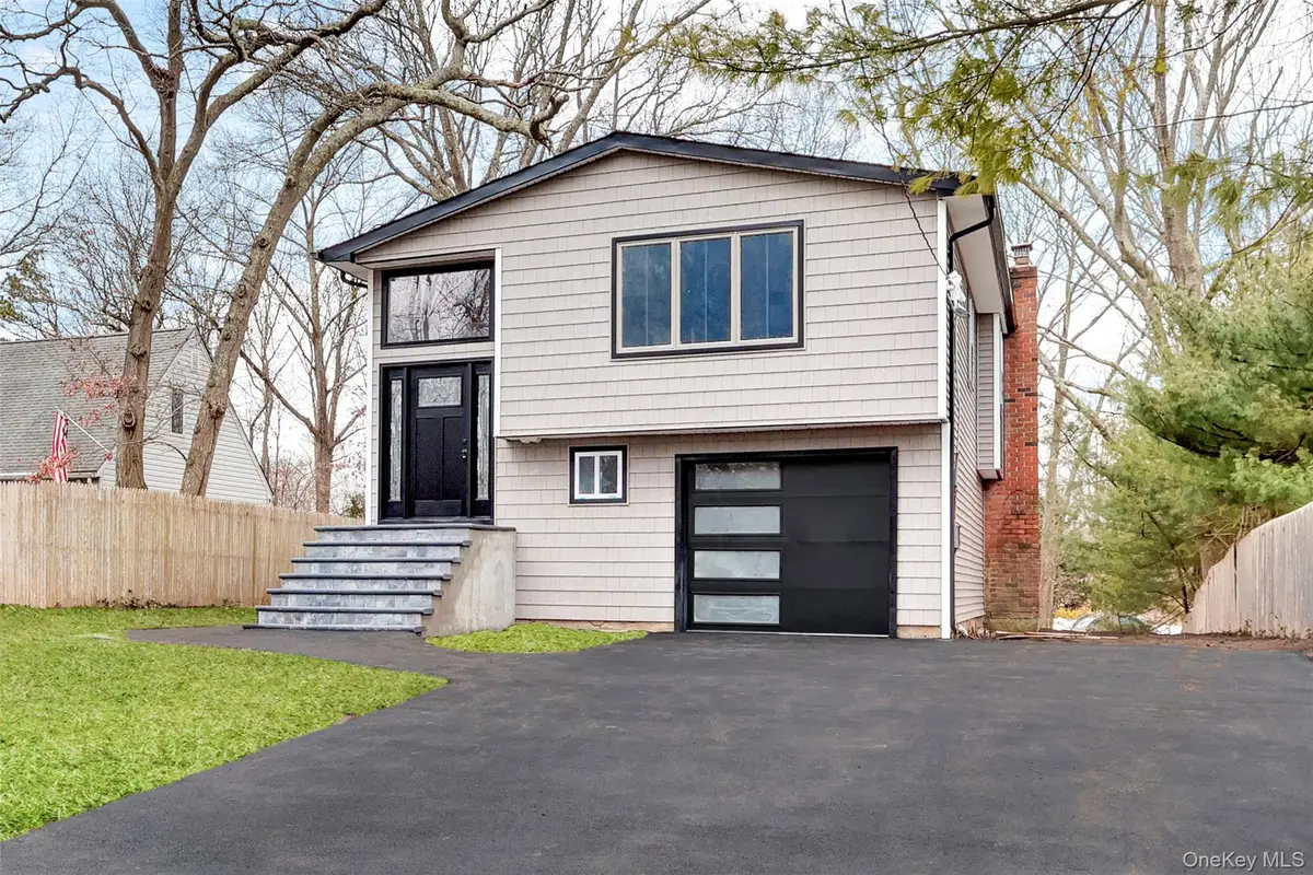 567 Puritan Drive, Shirley, NY 11967 - Image #1