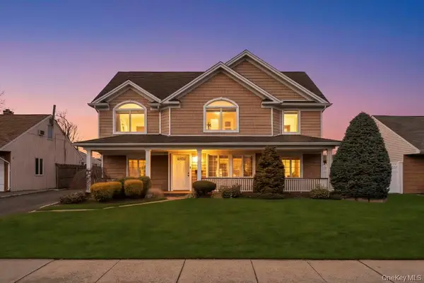 3597 Martha Boulevard, Bethpage, NY 11714